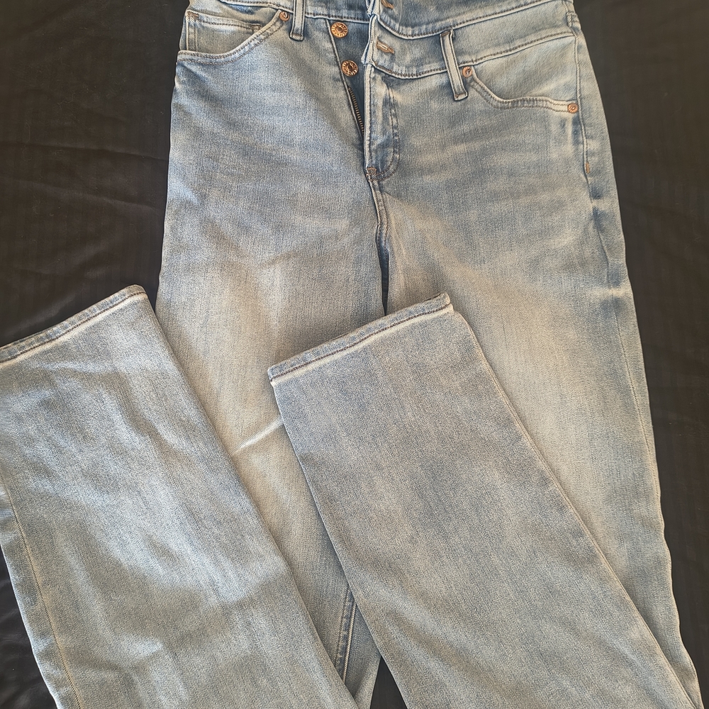 Classic Blue Women's Jeans